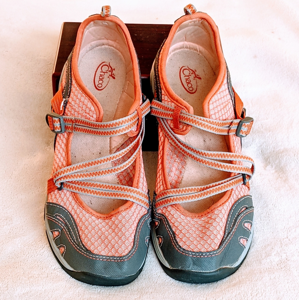Chaco Women's Shoes Size 9